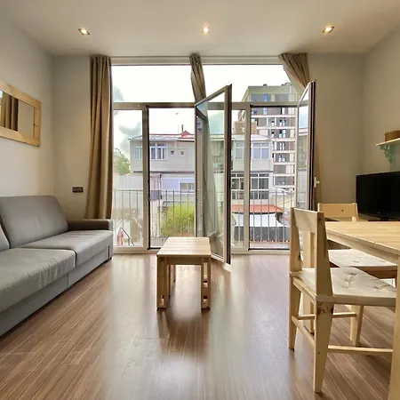 Loft Poblenou Cerca De La Playawifiazotea Apartman Barcelona